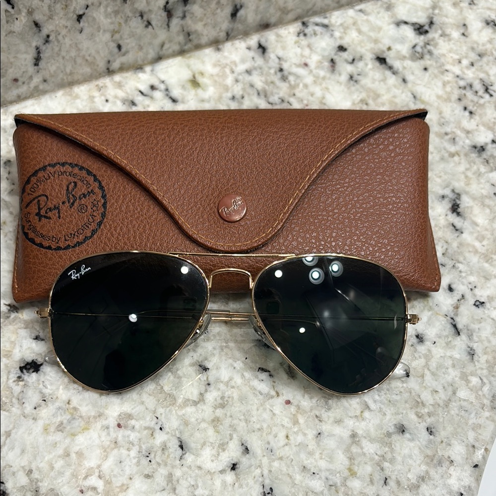 Ray-Ban Gold Aviator Sunglasses with Brown Case